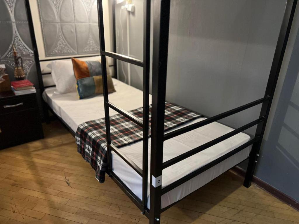Machabelli 11A Hostel Tbilisi Luaran gambar